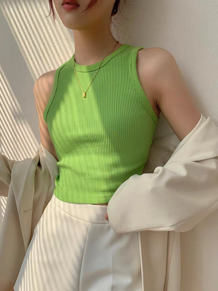 Áo ba lỗ croptop nữ màu xanh lá - áo thun ba lỗ dáng ôm sát body chất thun tăm mềm mại thoáng mát - 230301