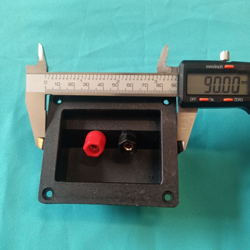 Trạm to chữ nhật 9*7,7cm