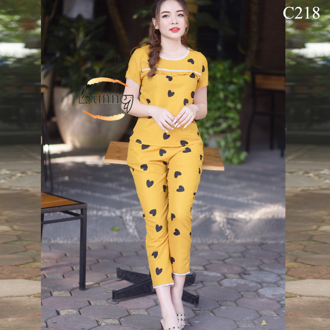 Quần áo bộ nữ, đồ bộ nữ mặc ở nhà chất kate mẫu cộc tay quần dài tim vàng dễ thương