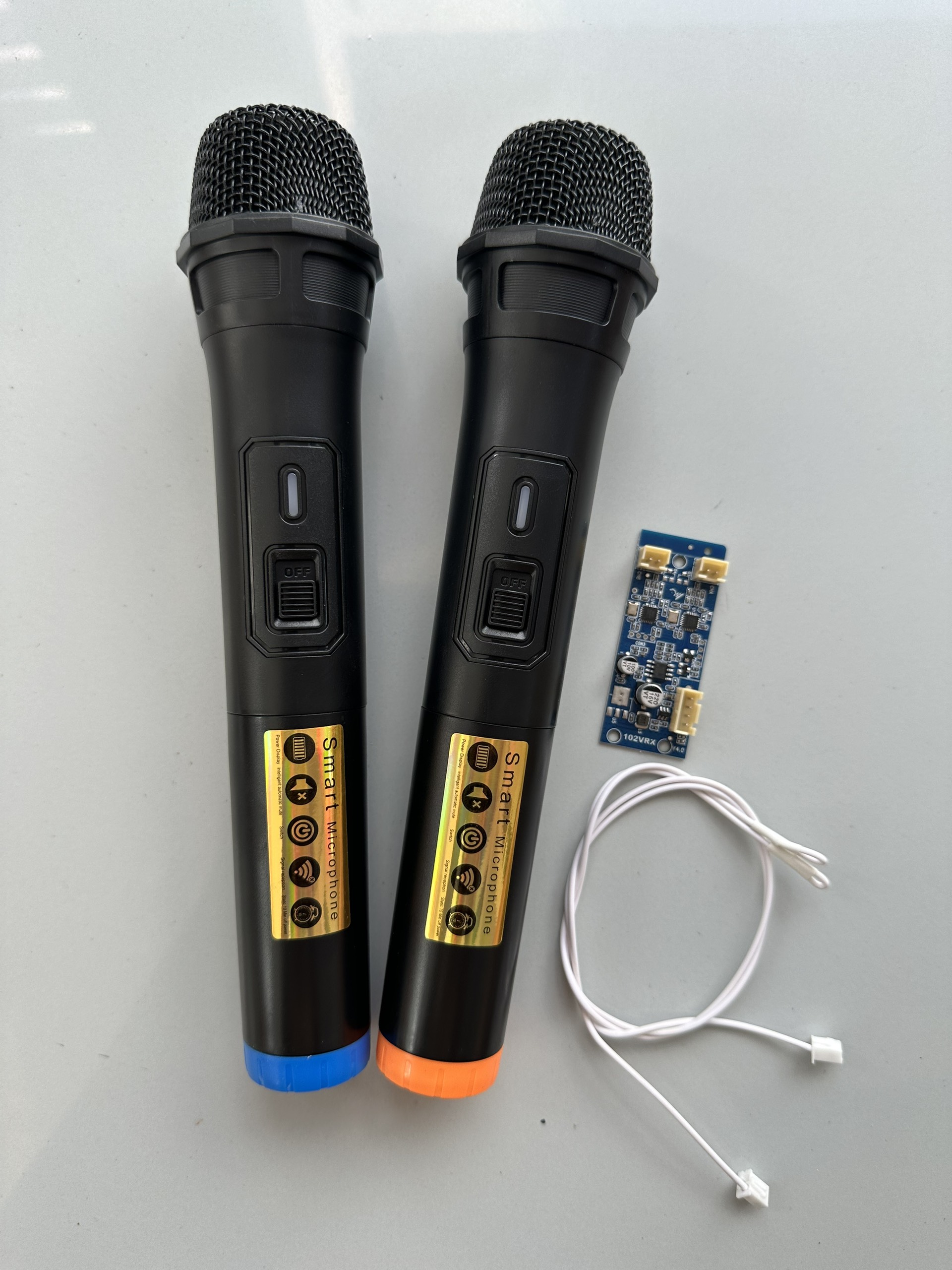 Micro không dây loa kéo VHF bản mới 2023