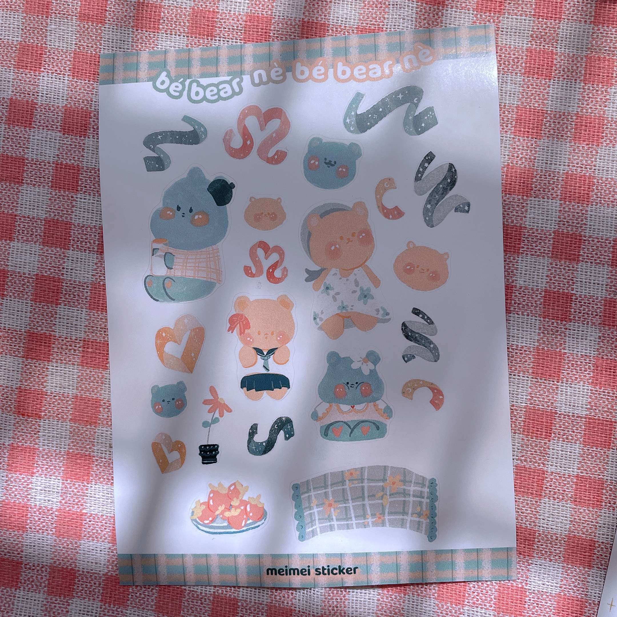 [HCM]Bé Bear - Set Sticker Bé Bear Đi Chơi Và Confetti