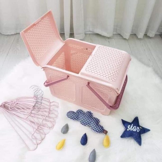 [ TIỆN DỤNG] GIỎ ĐỰNG ĐỒ ĐI SINH CÓ NẮP ĐẬY KÈM QUAI XÁCH TIỆN LỢI - LÀN NẮP MÂY, GIỎ ĐỰNG ĐỒ 2 NẮP VIỆT NHẬT - GIỎ NHỰA ĐỰNG ĐỒ, VẬT DỤNG CÁ NHÂN GIA ĐÌNH