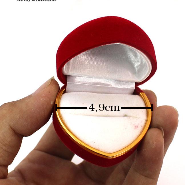 Hộp quà tặng trang sức hình trái tim nhung đỏ đựng nhẫn cao cấp giá rẻ