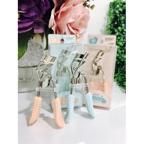 Bấm mi Eyelash Curler cán gai sành điệu