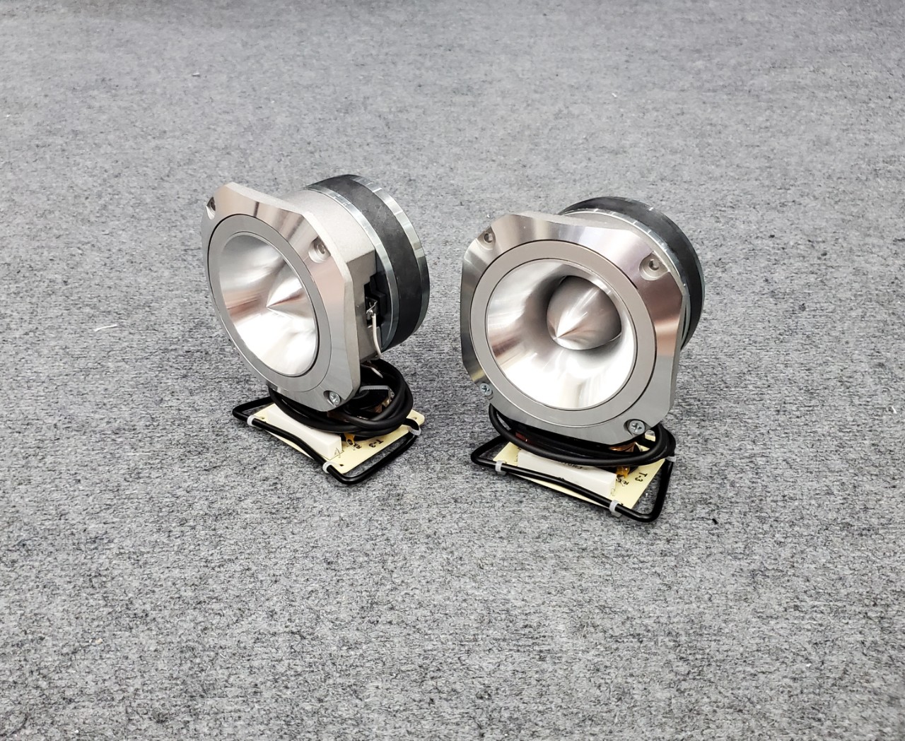 Cặp loa super treble pioneer p103s
