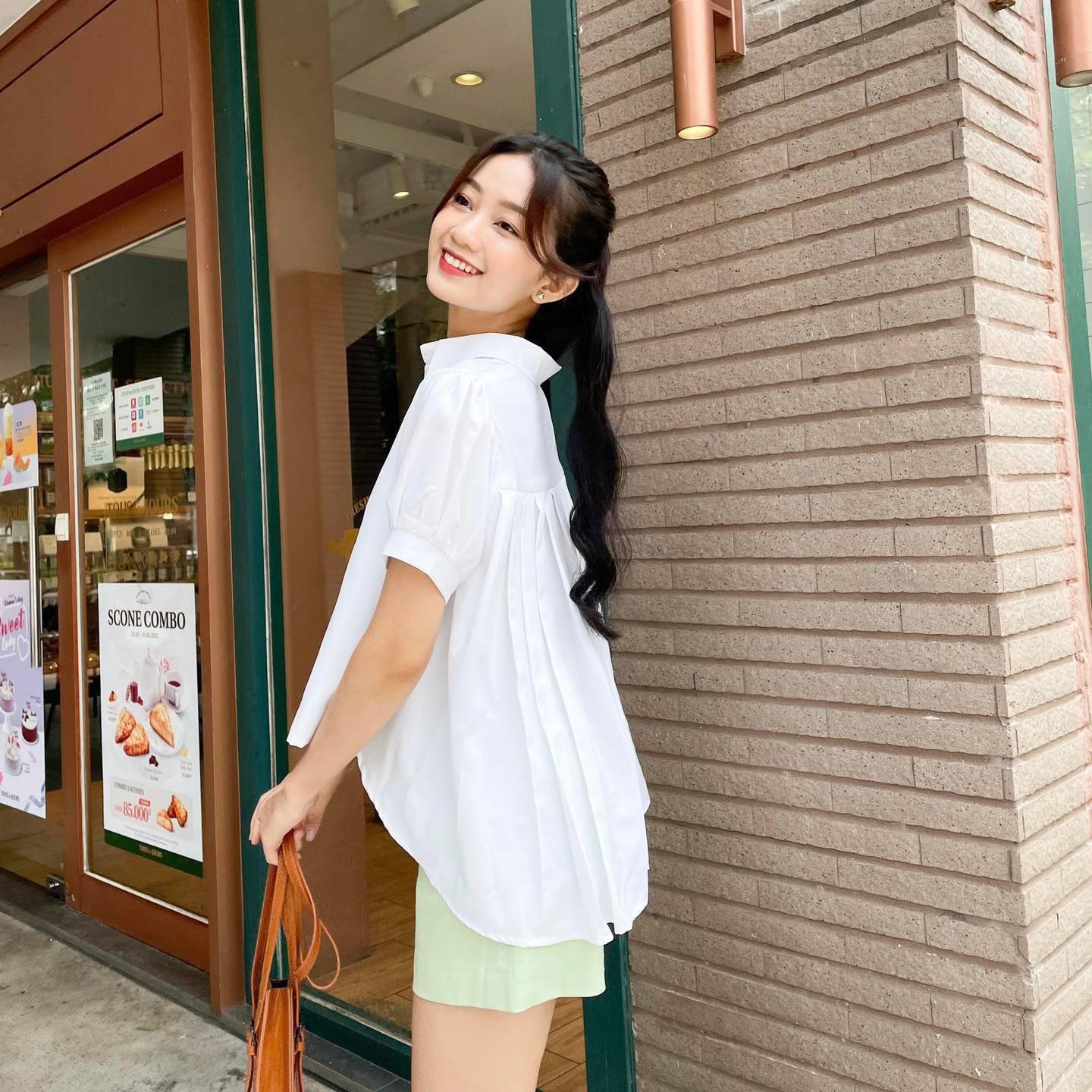 Áo sơ mi xếp li " jeny top " by ellyclothing