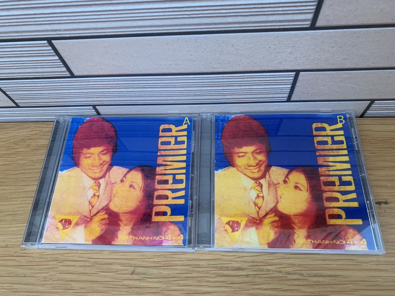 BỘ 2 ĐĨA CD NHẠC XƯA TRƯỚC 1975 CHỦ ĐỀ PREMIER 4