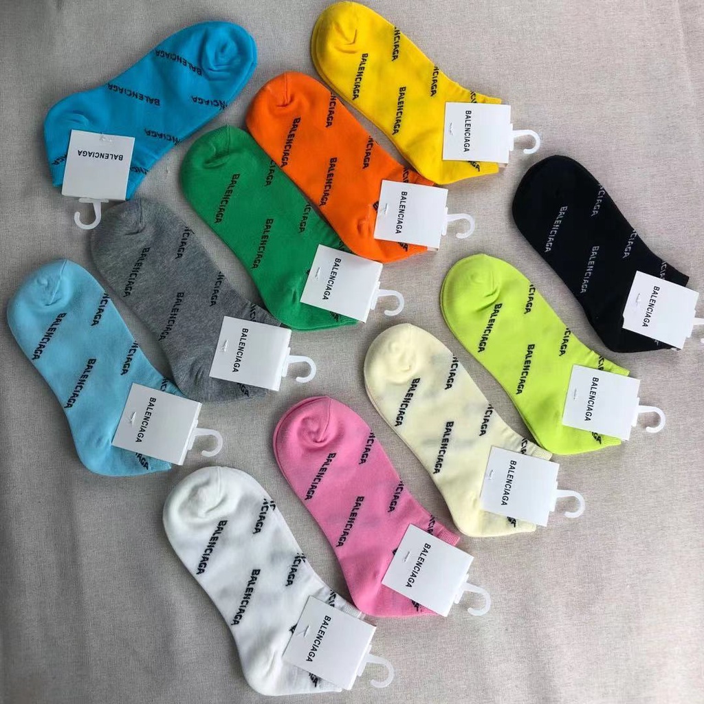 Tất Vớ cổ ngắn Balenciaga In Full nhiều chữ Màu Candy Cực Xinh Chuẩn Phong Cách