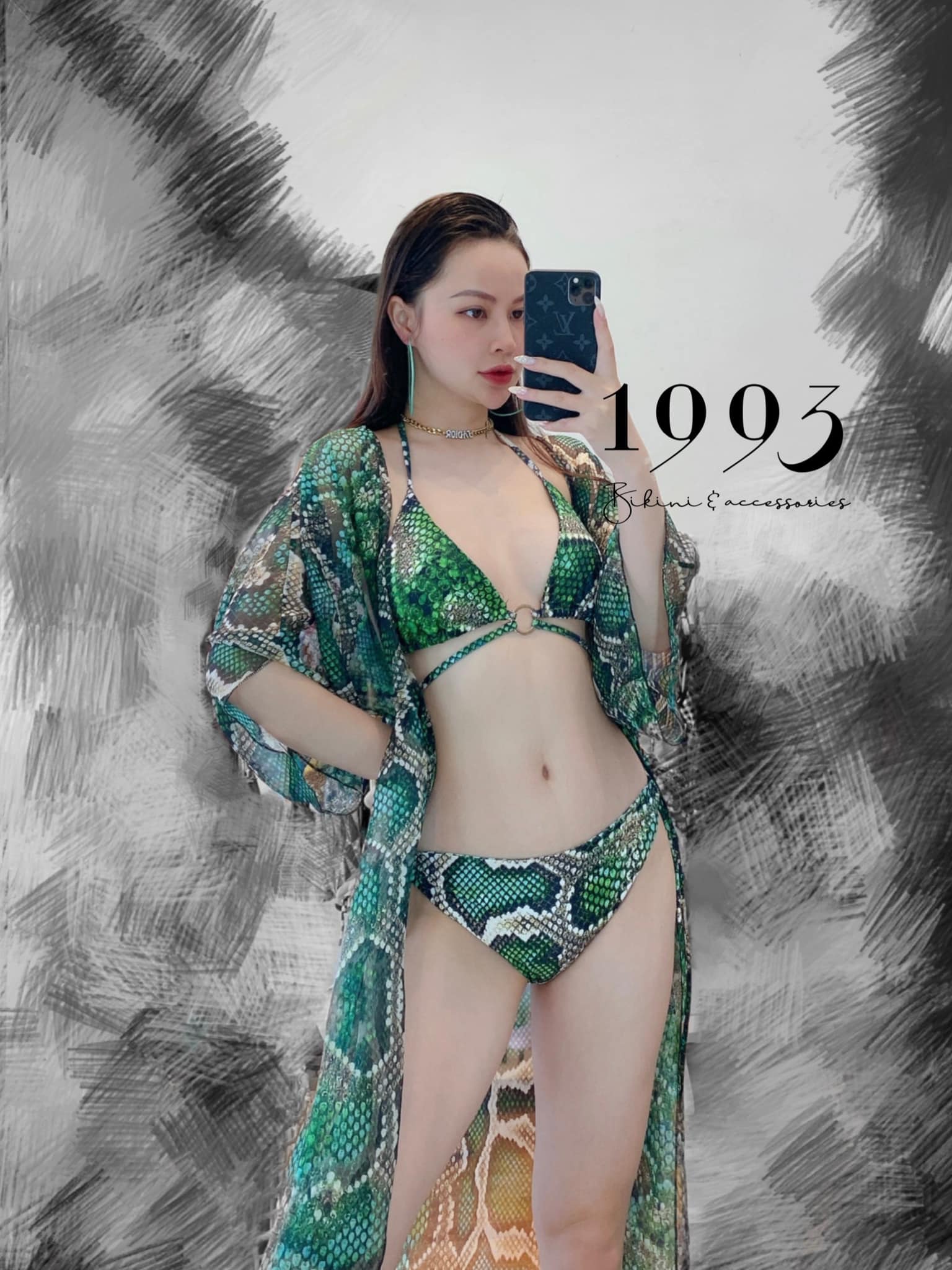 Bikini, đồ bơi đi biển hai mảnh kèm áo choàng da rắn hot trend ms08