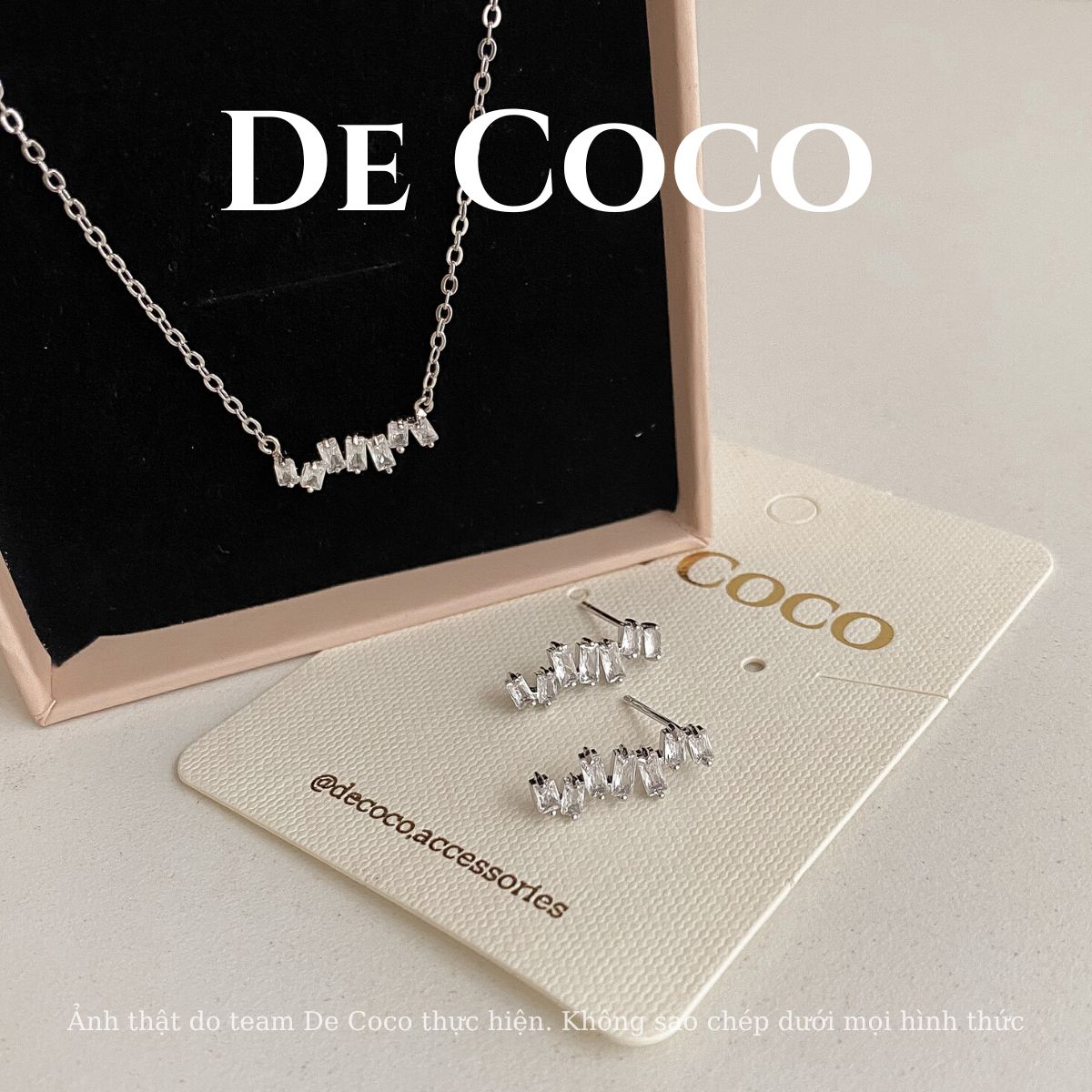 Set vòng cổ và khuyên tai đính đá Sole De Coco