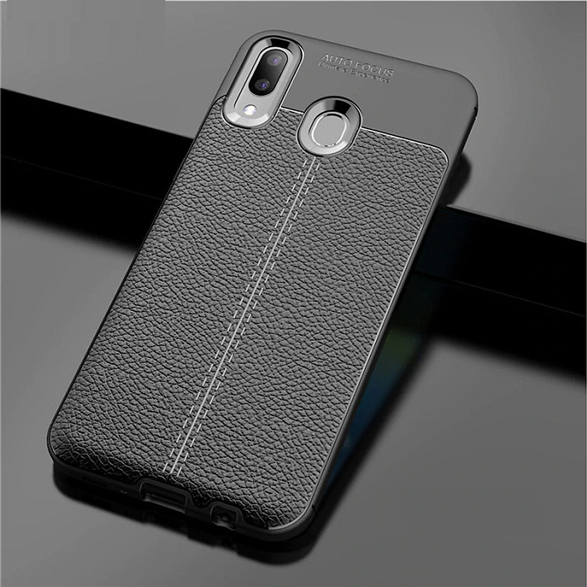 Ốp lưng silicon vân da cho samsung galaxy m20, ốp lưng auto focus cho samsung m20. tfl shop - phụ kiện điện thoại