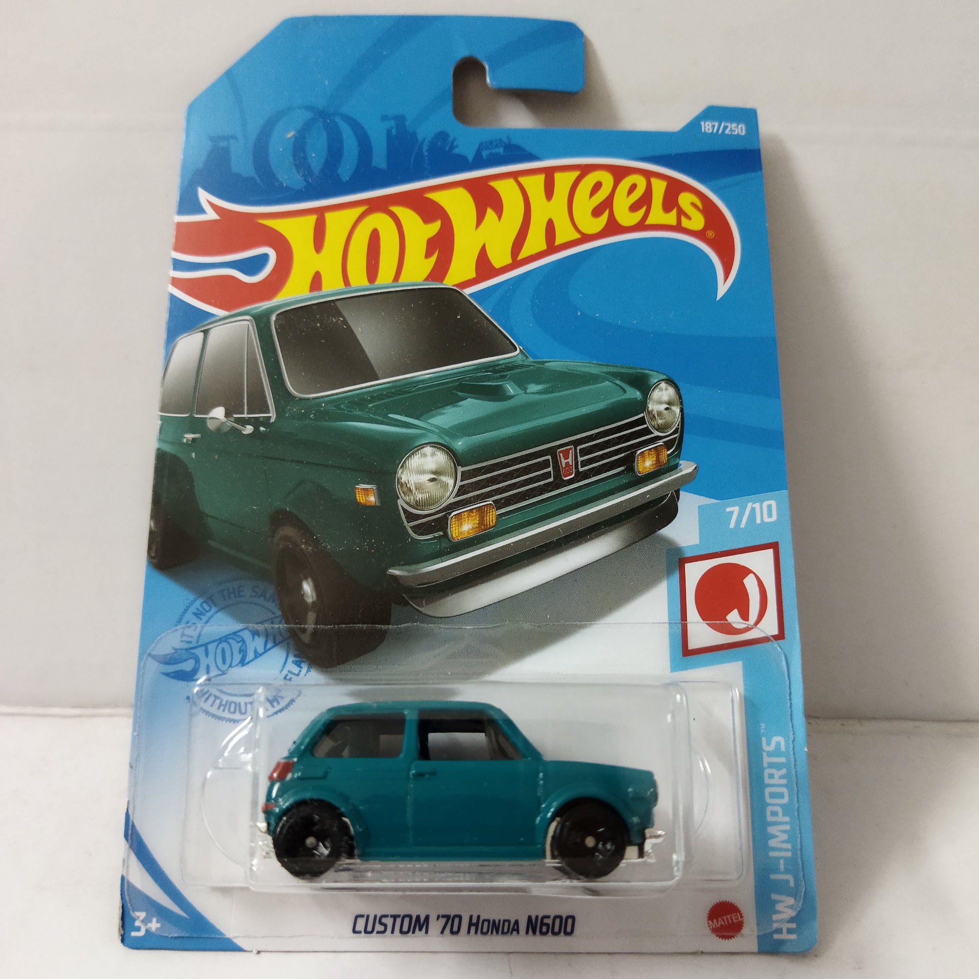 Xe Mô Hình Chính Hãng HotWheels - Custom 70 Honda N600