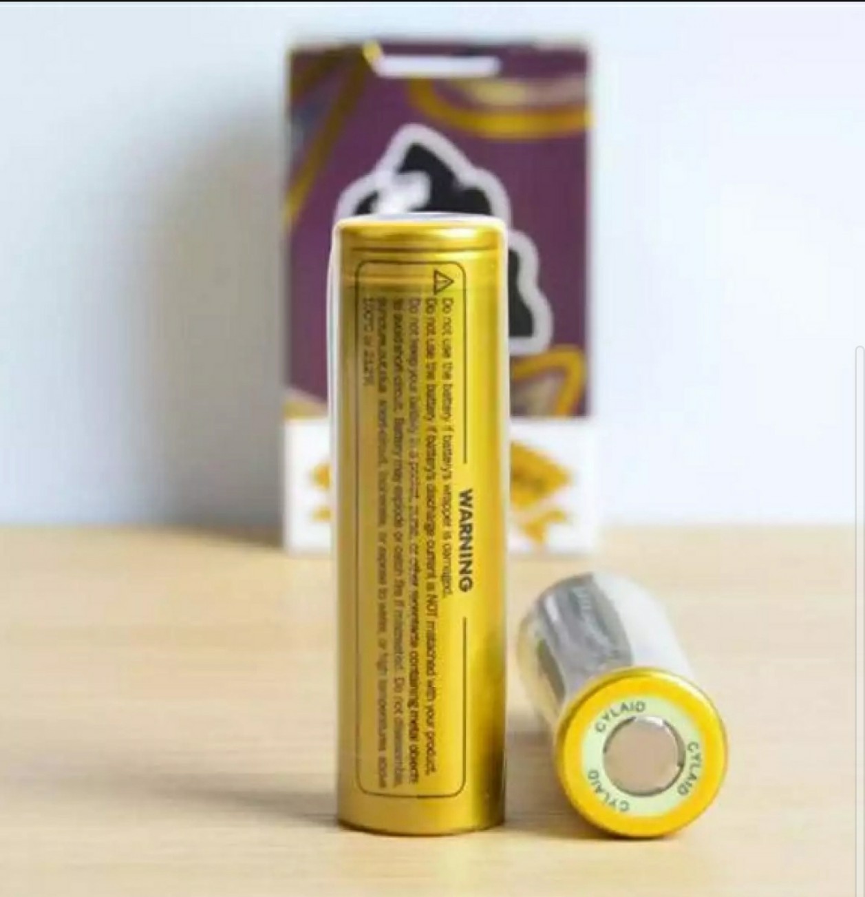 Pin cylaid 18650 vàng ,3100 mAh ,60A, 3,7v (1 viên)