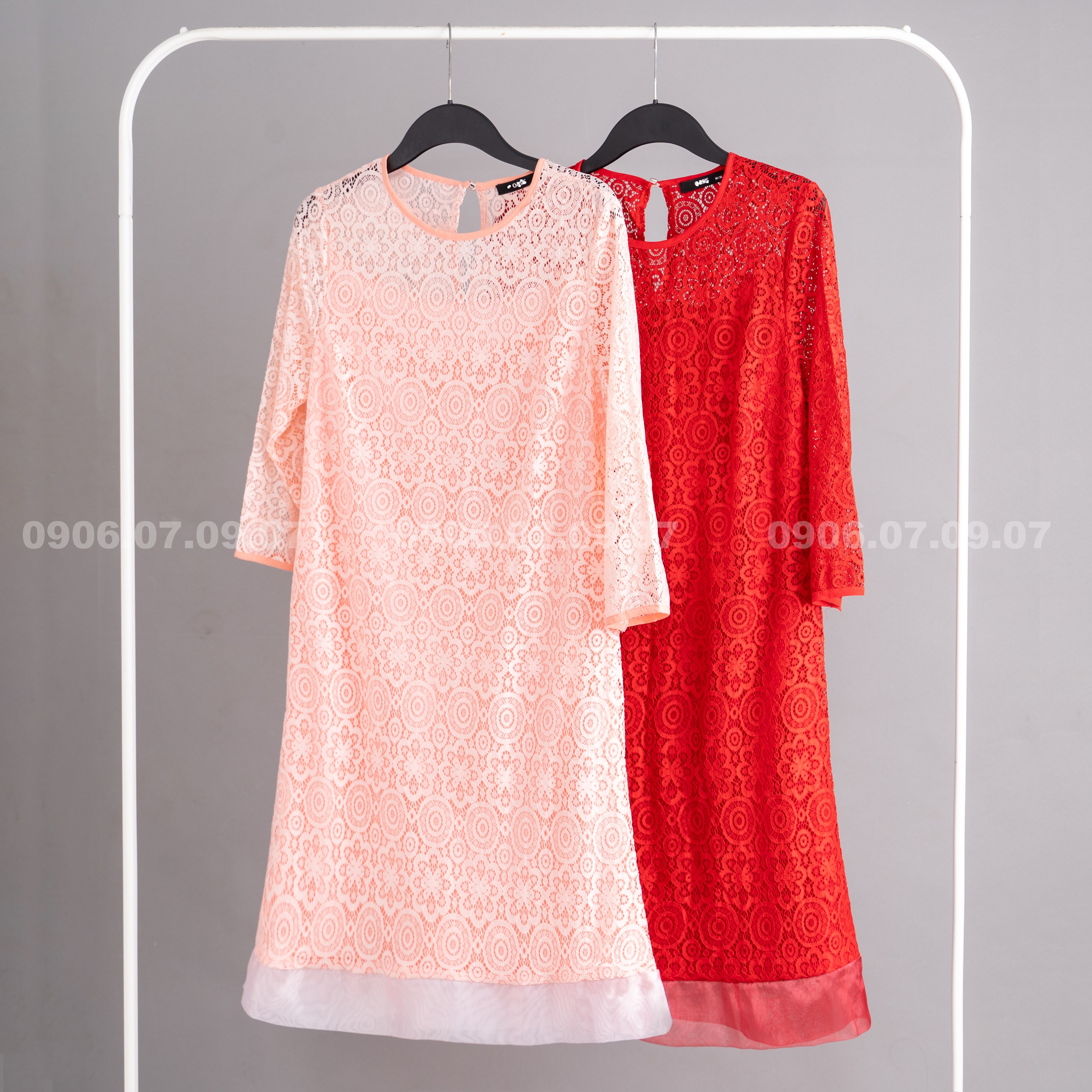 Đầm ren cao cấp tay lỡ suông phối voan chân váy DRTL0001