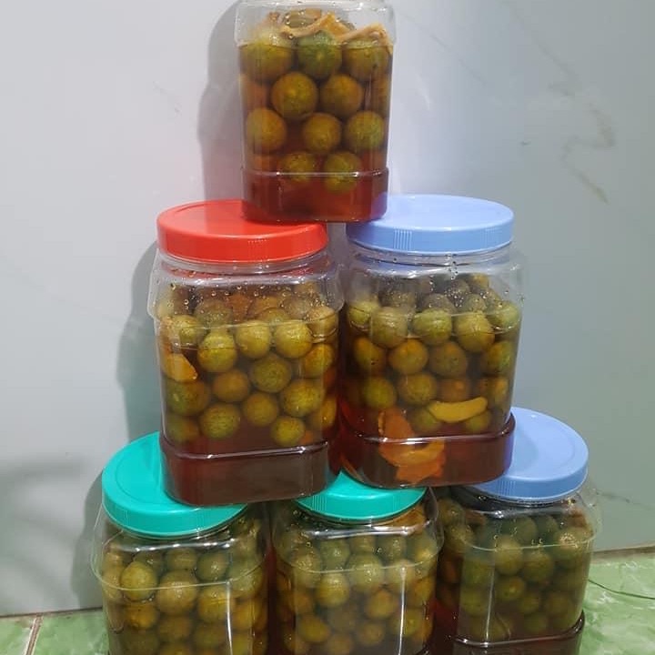 Sấu ngâm đường