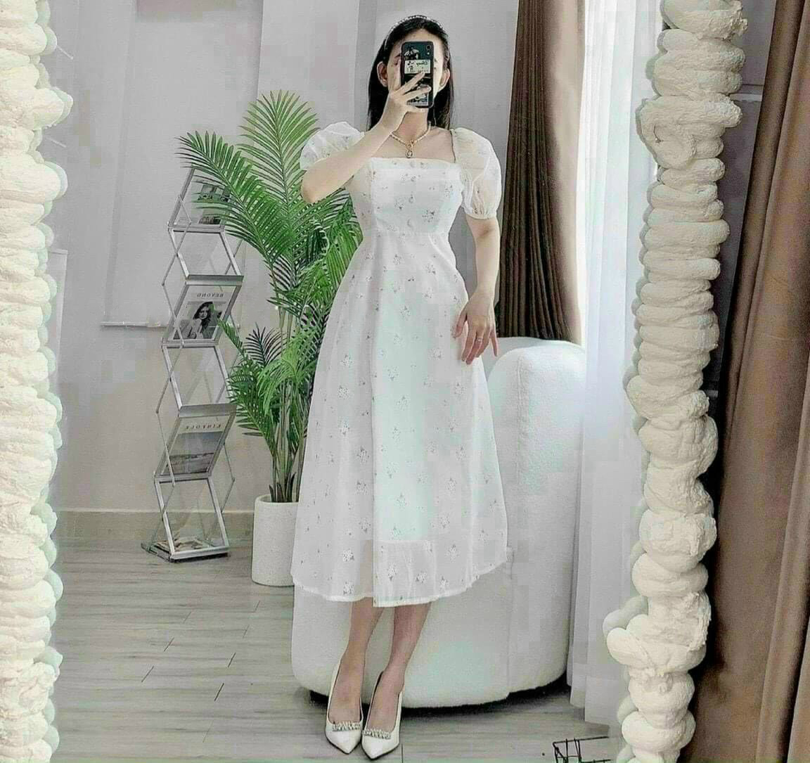 Đầm váy nữ dự tiệc dáng xòe phối 2 kiểu tay phồng cổ vuông phong cách thời trang HAKI MSP039.