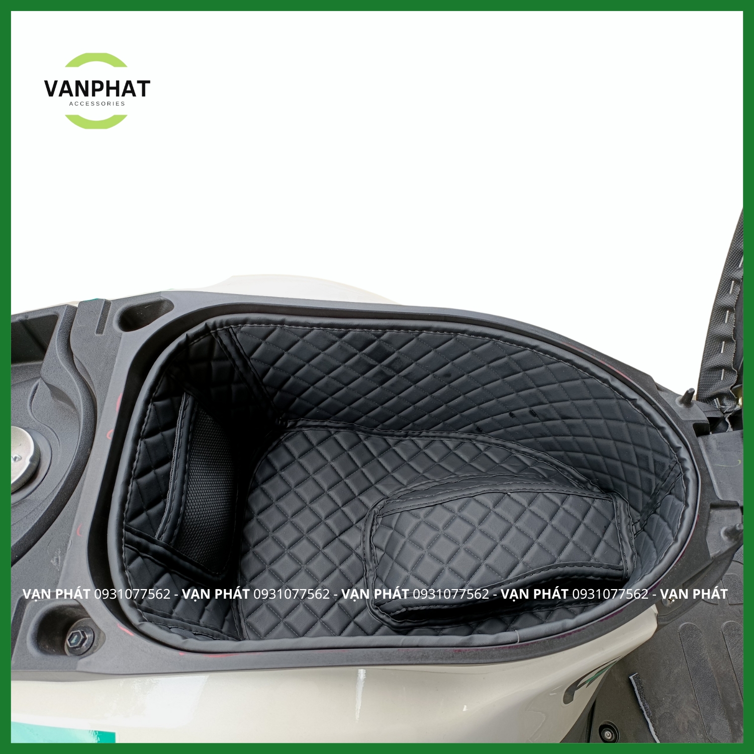 Lót Cốp Xe Máy Yamaha Janus Nouvo Cuxi XRide FreeGo S Grande NVX Latte Acruzo Chống Nóng Chống Sốc Thiết Kế Có Túi Đựng Giấy Tờ - Vạn Phát
