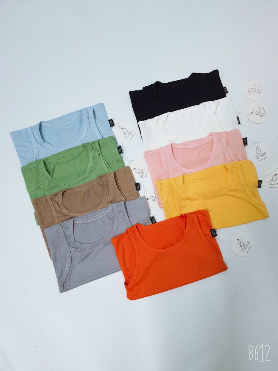 TK32 | Áo ba lỗ thun lạnh Peekaboo mát mẻ, không nhăn, cầm mát tay, mềm mại