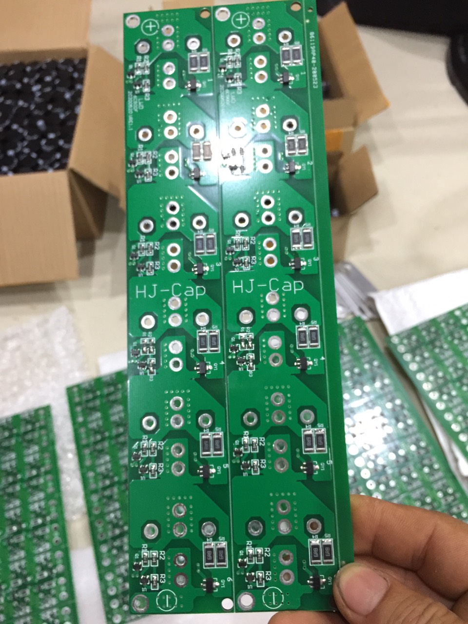 Maạch bảo vệ siêu tụ 2.7V 500F