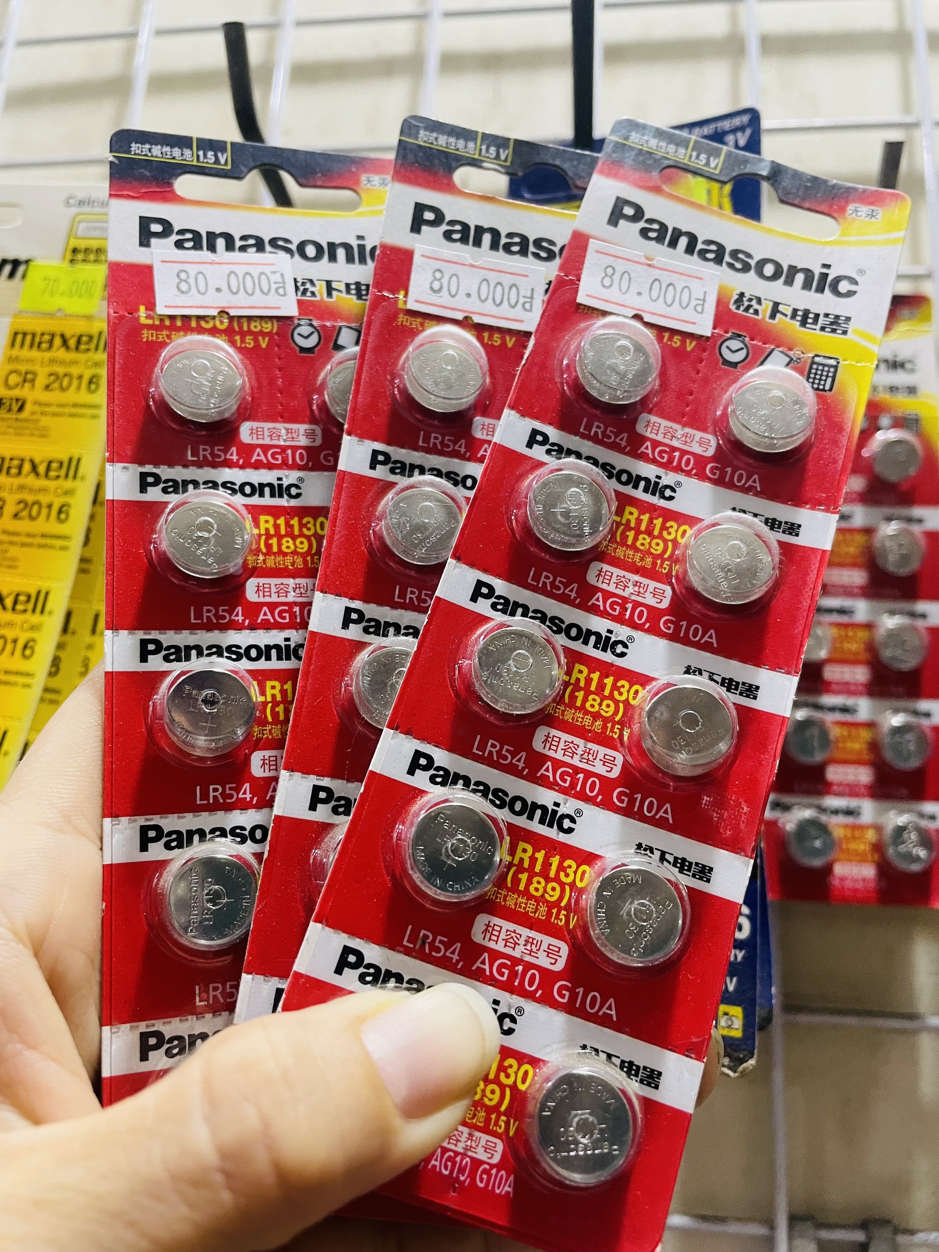 Pin tròn nút áo hiệu panasonic, mã pin lr1130, lr54, ag10