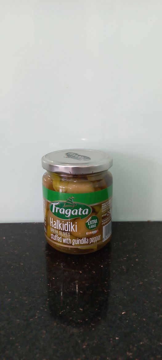Olive xanh trái lớn nhồi ớt.Greek Olives Whole with Chili. Halkidiki 250gr.Expiry date:02/2025