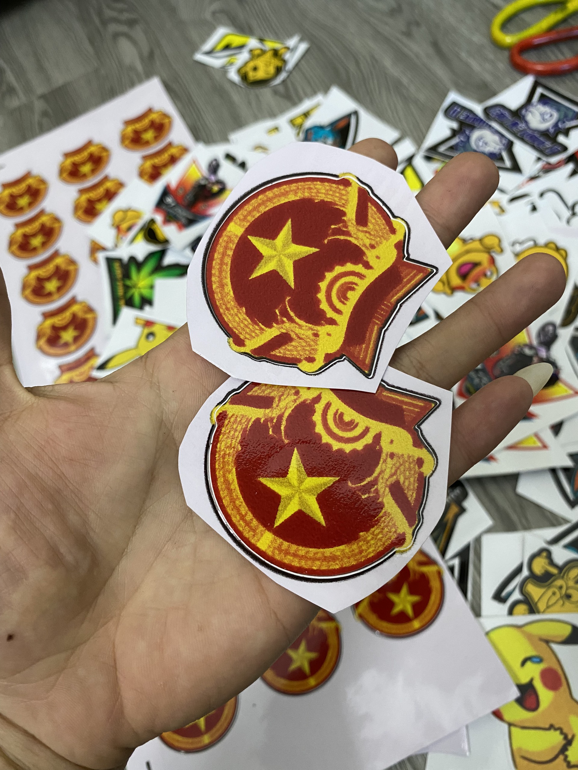 Tem Đảng - Quốc Dân 3 Lớp Chống Bong Chống Phai Màu ! ( Giá 1c )