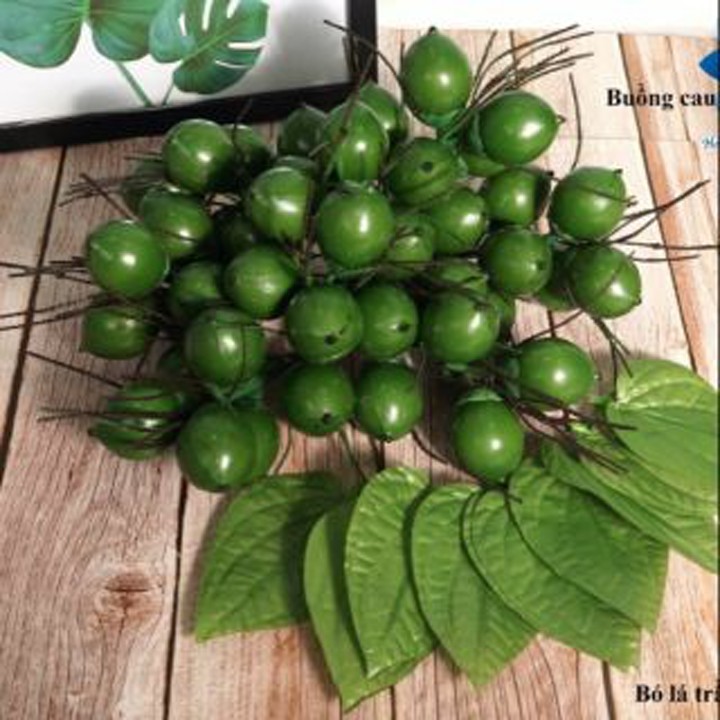 Buồng cau - lá trầu tươi nhà trồng