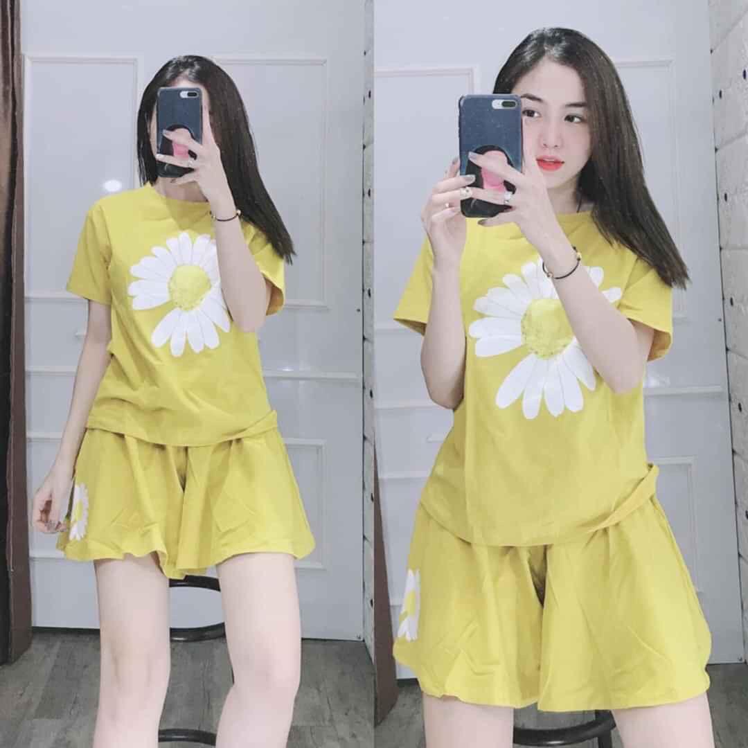 Set bộ đồ ngắn hoa cúc cực xinh dành cho chị em mkm