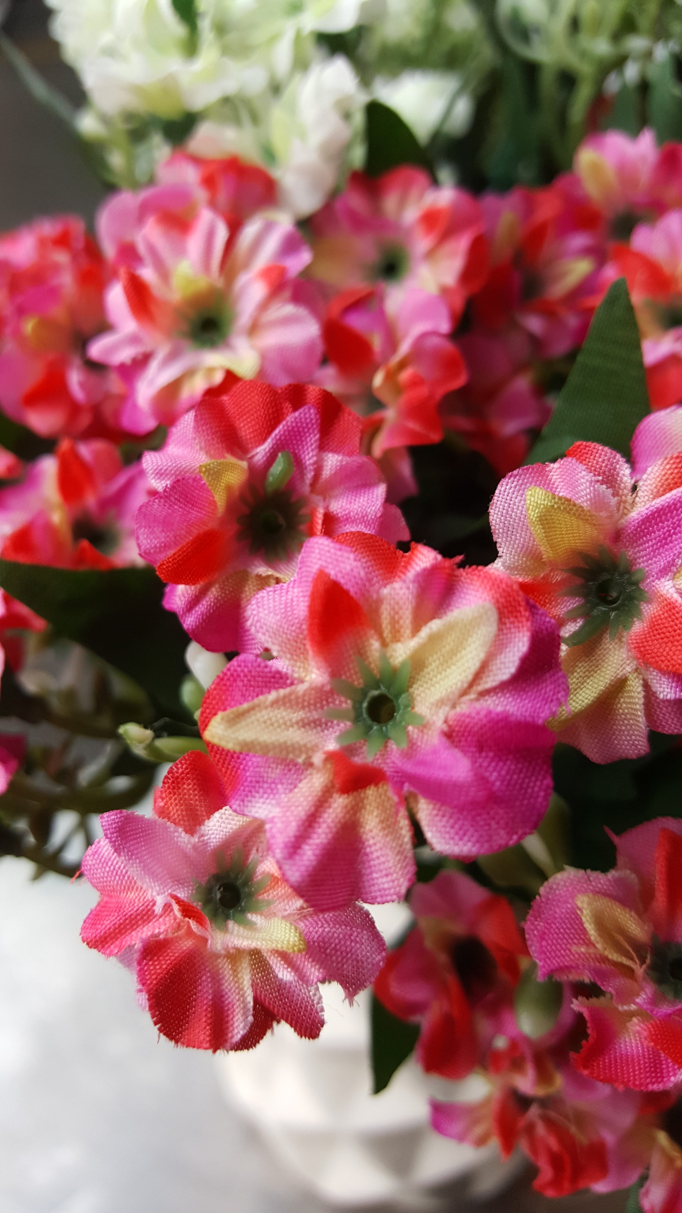 1 Bụi hoa sống đời giả 6 nhánh - Hoa giả - Hương Flower