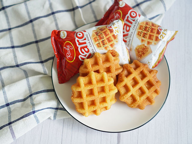 Thùng 72 gói bánh trứng tươi chà bông Karo Richy 26G