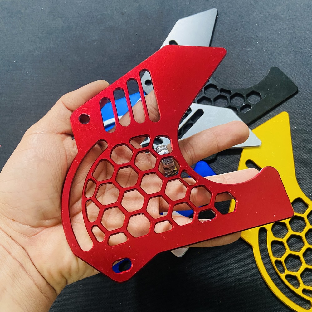 [HÀNG YAMAHA] CHE NHÔNG,ỐP MANG CÁ, NẮP ỐP NHÔNG KIỂU TRANG TRÍ XE EXCITER 155 CAO CẤP (MÀU ĐỎ)