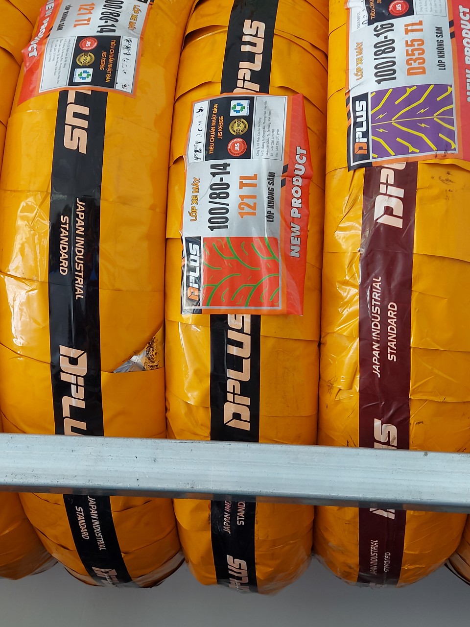 Lốp dplus 100/80-14 dành cho sau vario, pcx, sh mode, airblade hàng chính hãng