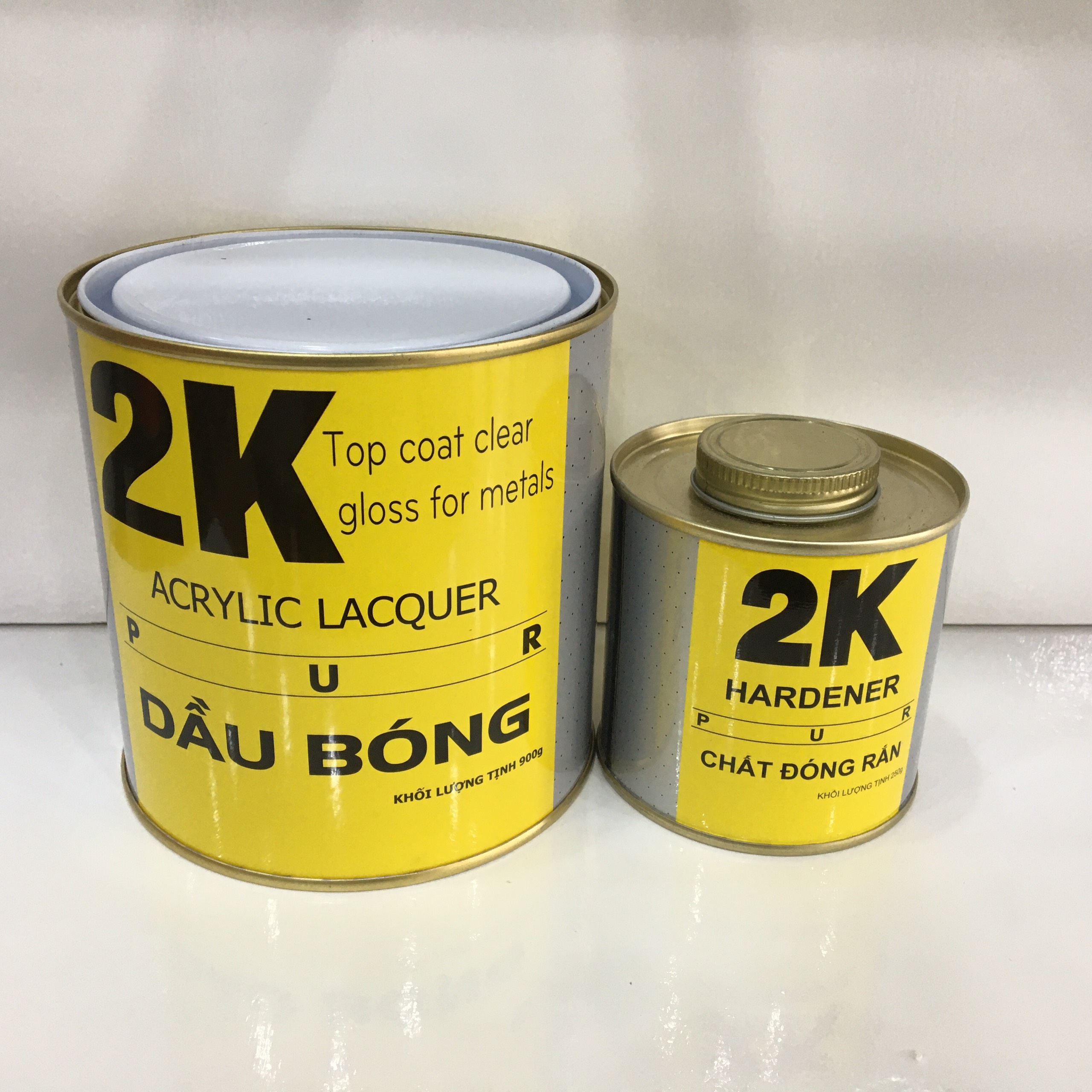Dầu bóng 2k h8 vàng