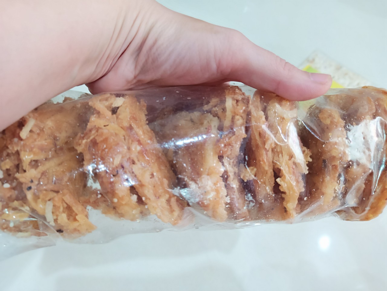 Combo bánh phan thiết: 1 bịch cốm sữa + 1 bịch bánh rế hoàng lam khoai lang tím + 1 bịch bánh rế hoàng lam khoai lang trắng