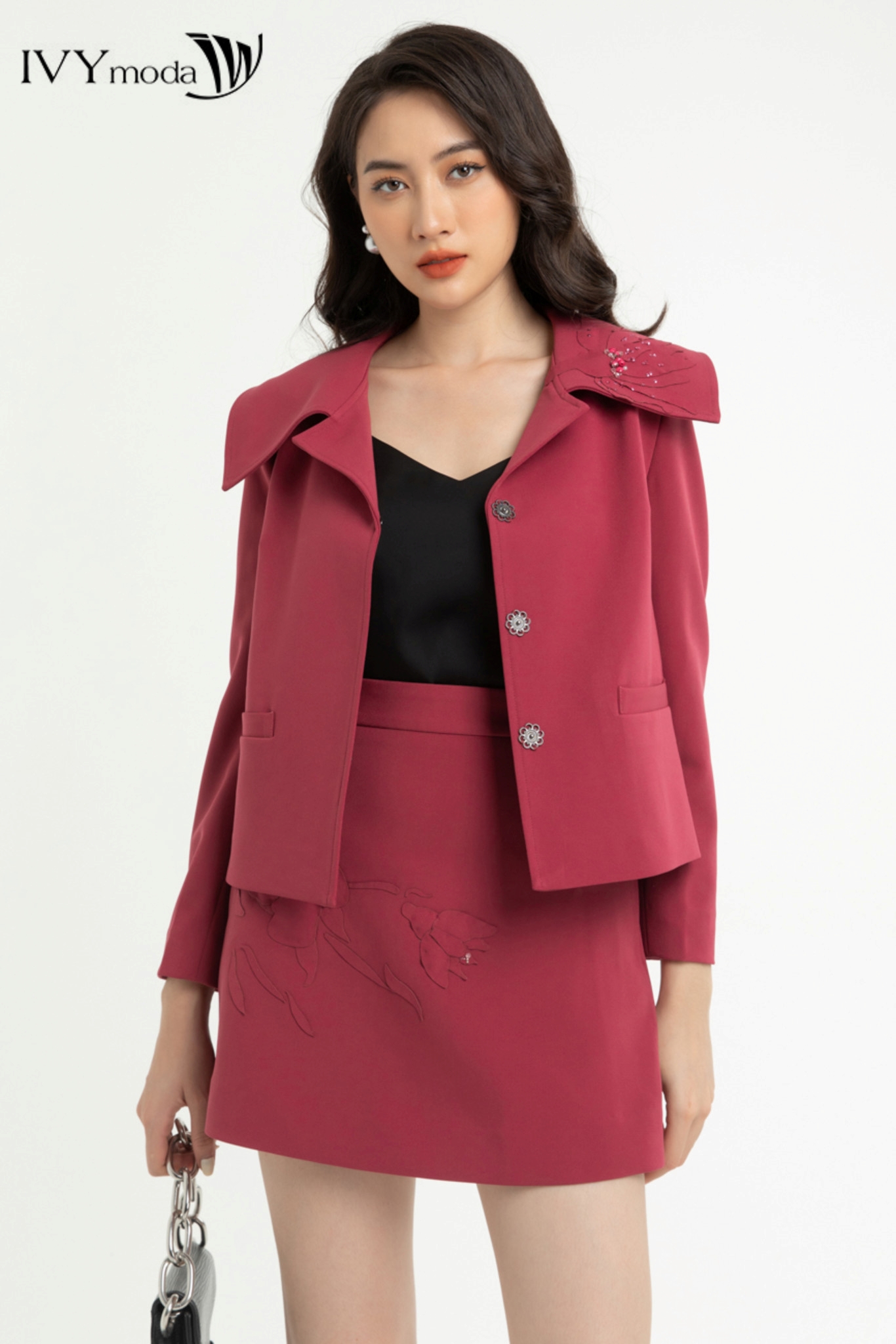 Chân váy chữ a đính hoa nổi ivy moda 31b9163