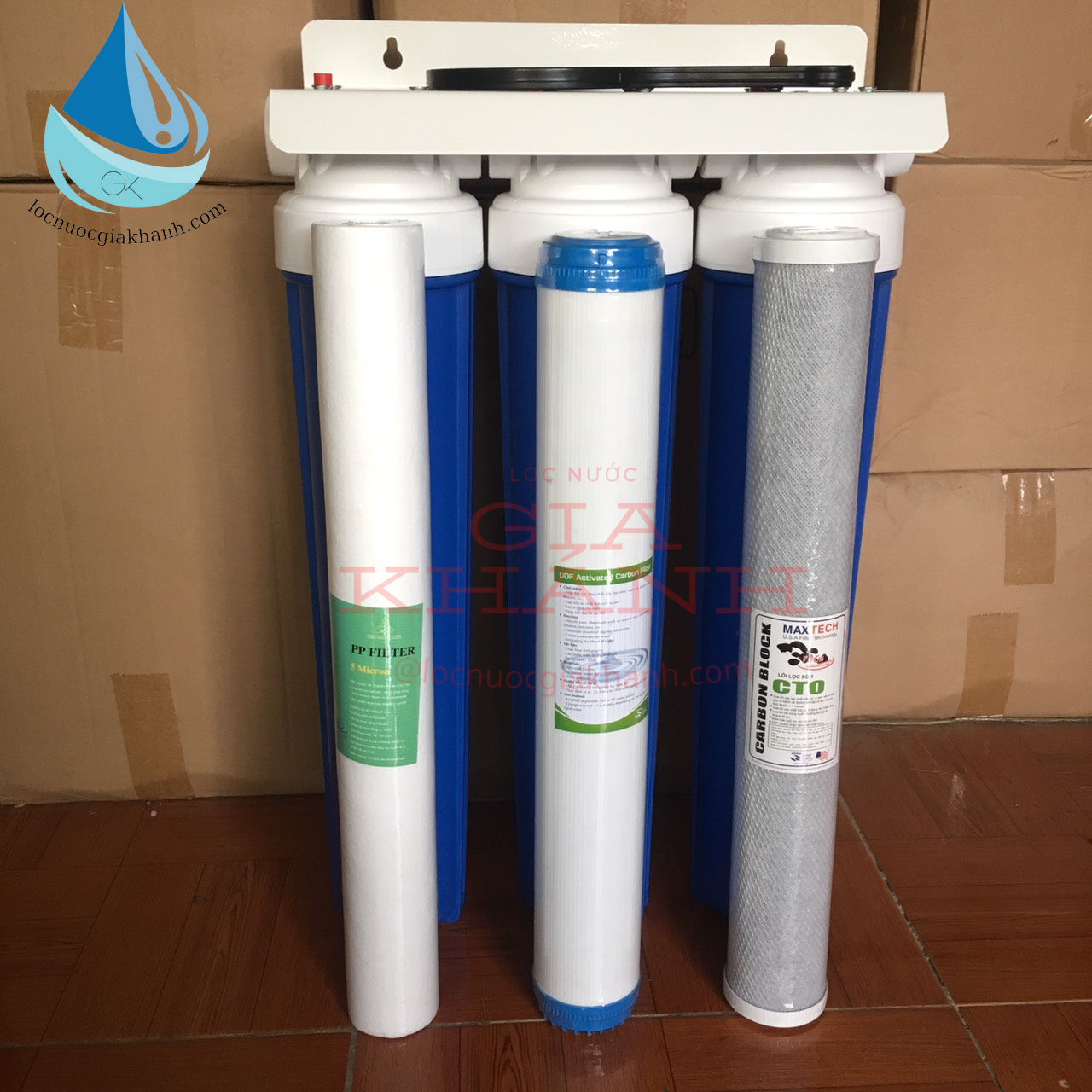 Bộ lọc thô 3 cấp lọc 20 inch ren phi 27 màu xanh.