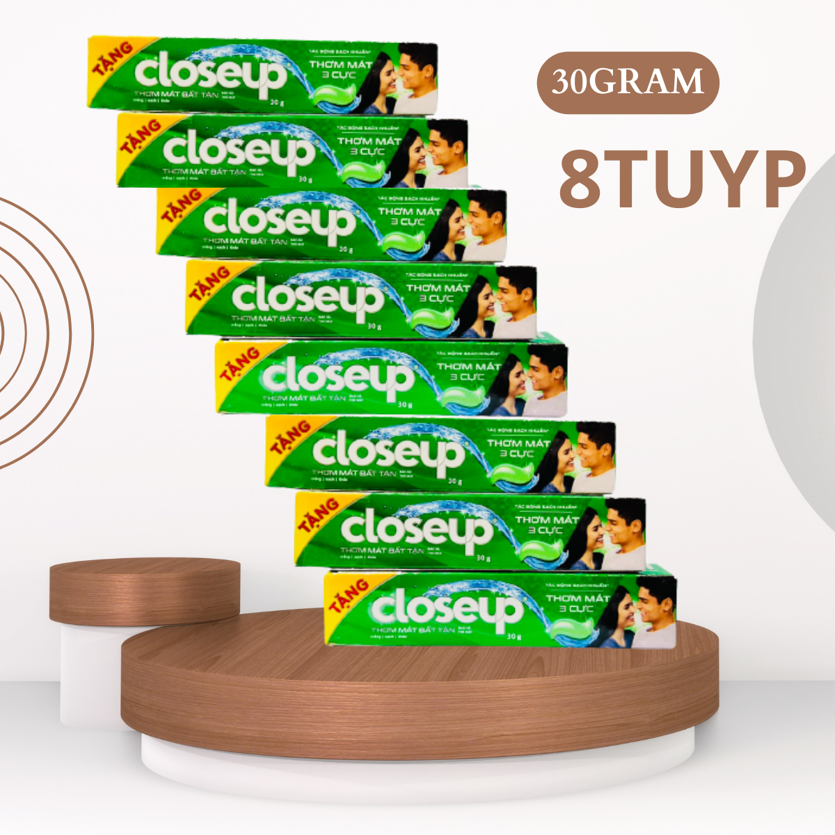 Combo 8 tuyp kem đánh răng closeup 30gr hương bạc hà