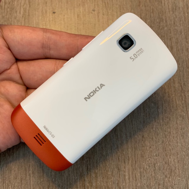 Nokia c5-03 cam đỏ - điện thoại cổ.
