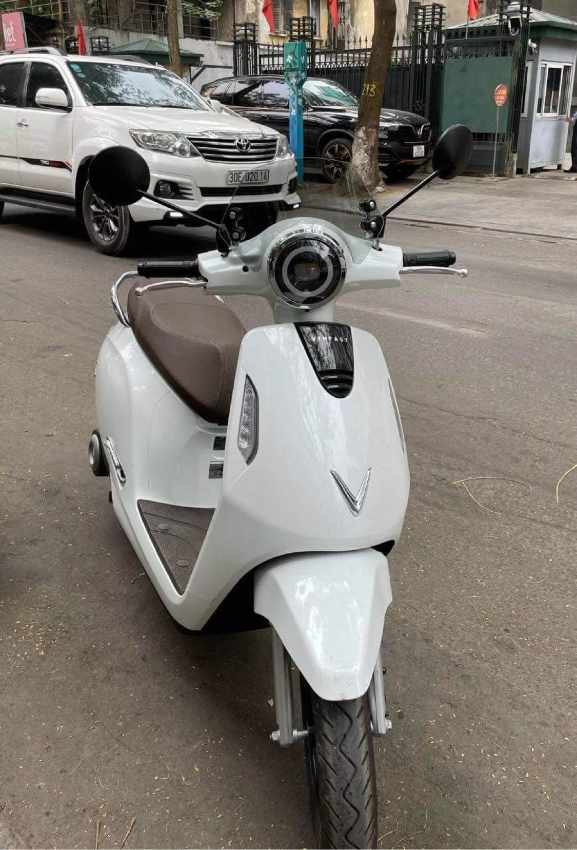 Kính chắn gió thời trang cho xe điện Evo, Evo 200.