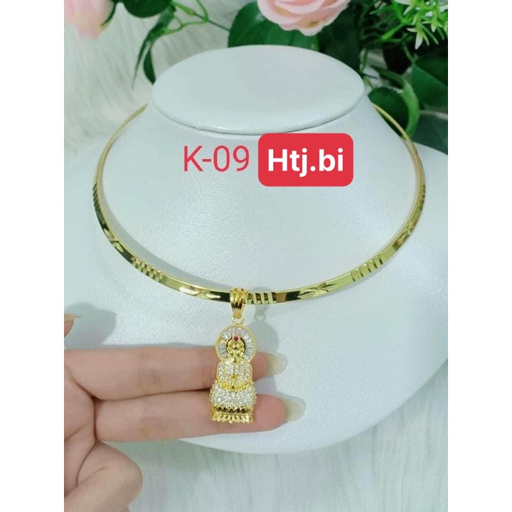 Kiềng cổ nữ mạ vàng mặt quân âm đính đá bình an may mắn htj