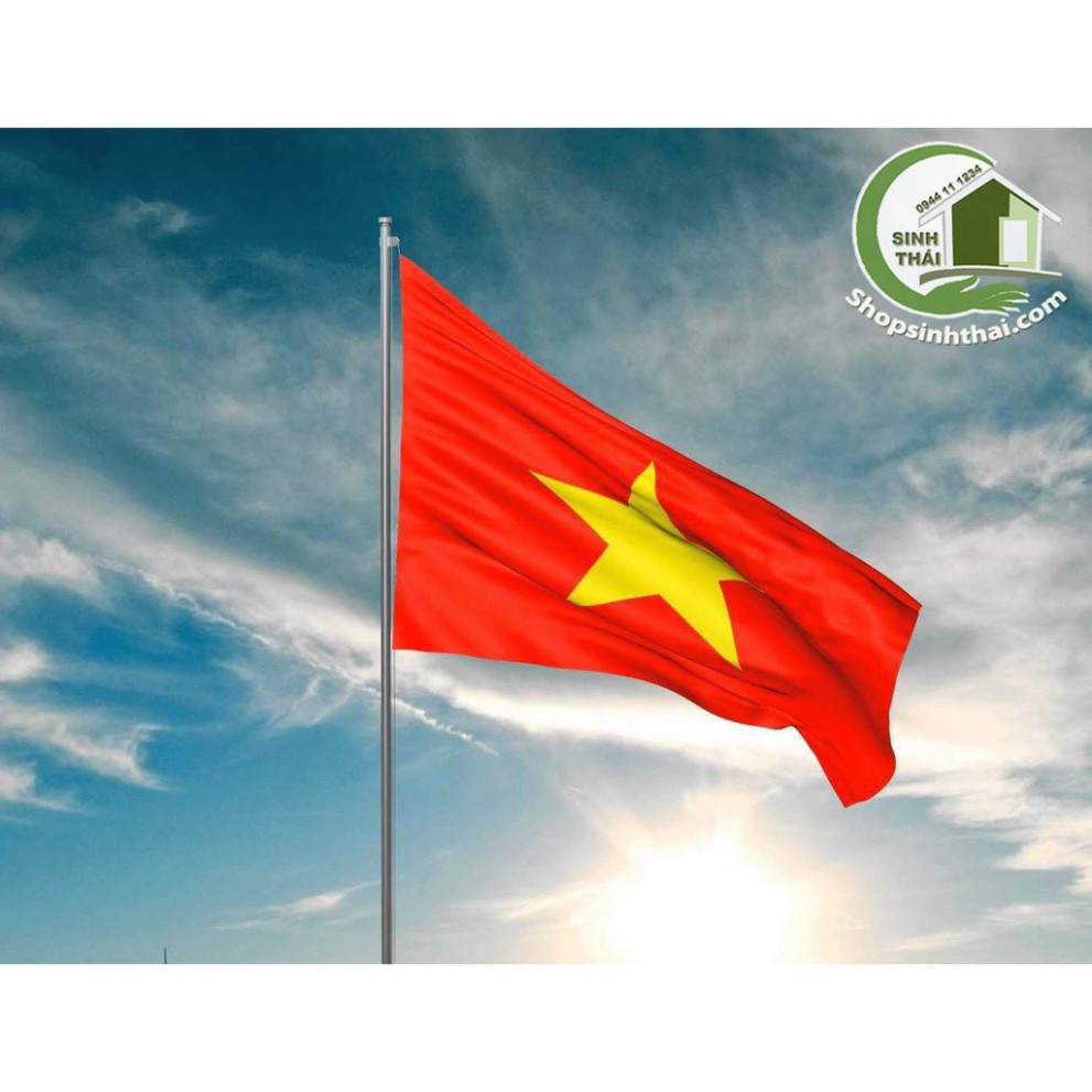 Cờ đỏ sao vàng Việt Nam:
Chiếc cờ đỏ sao vàng cùng với thiên đường biển đảo sắc màu của quê hương Việt Nam được thể hiện rất rõ trong ảnh. Khung cảnh tươi đẹp và ý nghĩa sâu sắc của biểu tượng quốc gia này sẽ khiến bạn cảm thấy tự hào và đầy cảm hứng về quê hương.