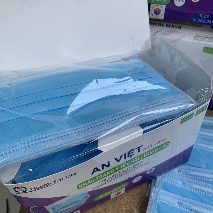 Khẩu trang y tế xanh 4 lớp kháng khuẩn chống virus
