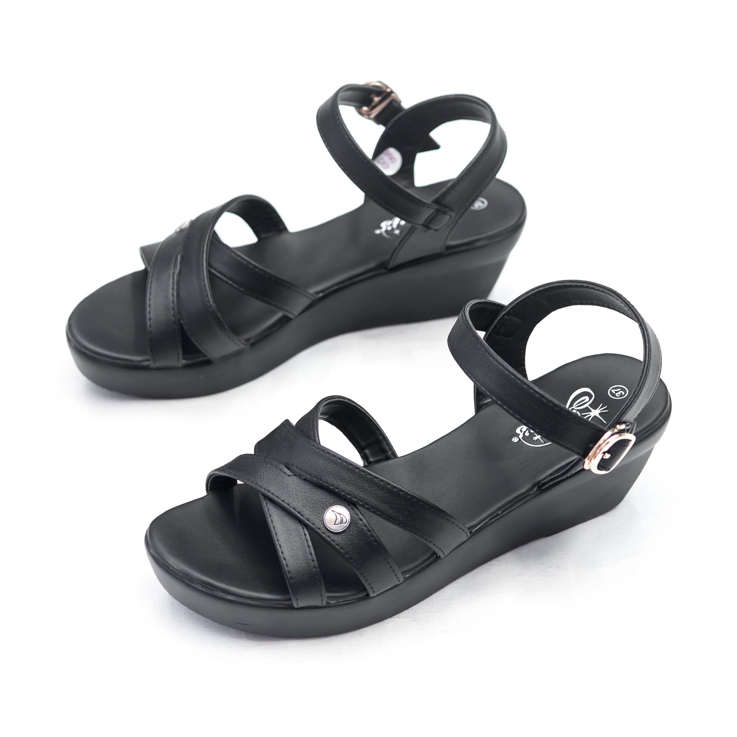 [Hoàn Xu] GIÀY SANDAL QUAI HẬU NỮ BITI'S ĐẾ XUỒNG CAO GÓT 5CM THỜI TRANG BPW001588 (ĐEN) - BITIS