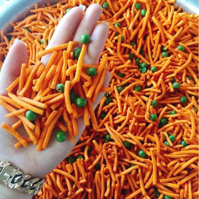 Bánh que cay đậu hà lan - 300g
