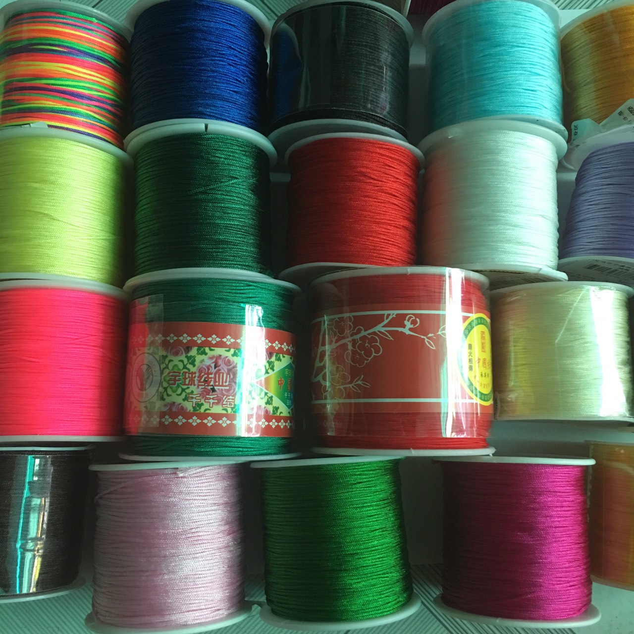 1 cuộn dây dù đan thắt vòng tay nữ size nhỏ 0.8mm nylon cord 72