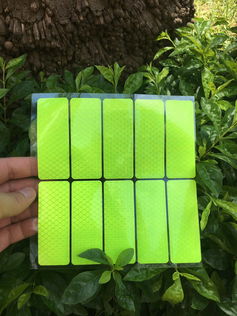 Combo 10 miếng dán phản quang thân và đuôi xe CAO CẤP cảnh báo an toàn cho các loại xe OTO to( 307)