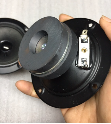 1 Cái Loa treble rời viền sắt 2 từ nam châm 10cm