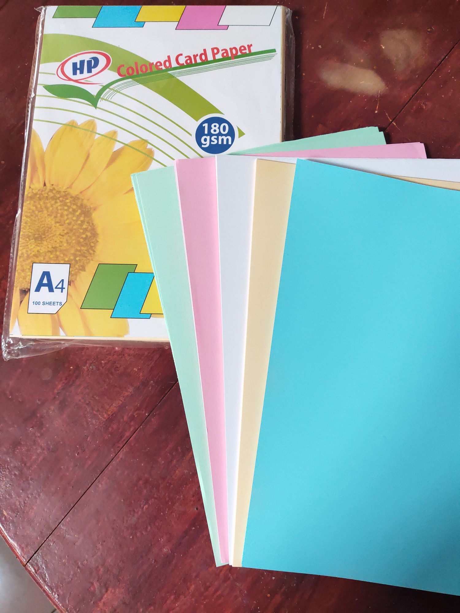 Giấy màu A4 nhiều màu 10 tờ 180gsm