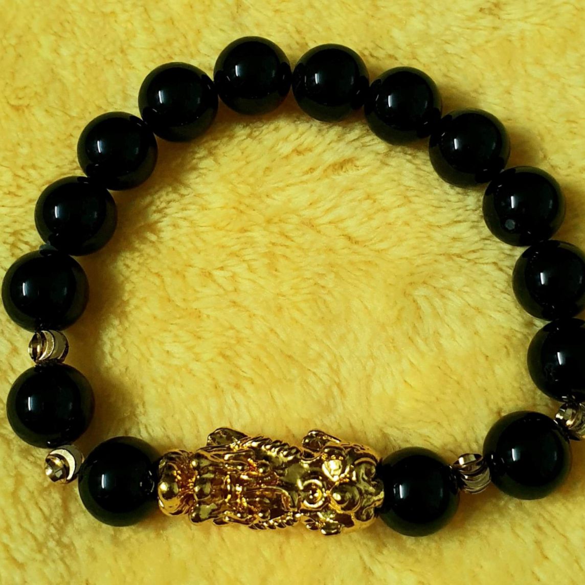 [HCM]Vòng tay đá mã não đen size 10ly kết hợp tỳ hưu may mắn.