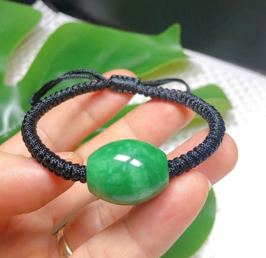 Vòng tay lu thống đá ngọc xanh